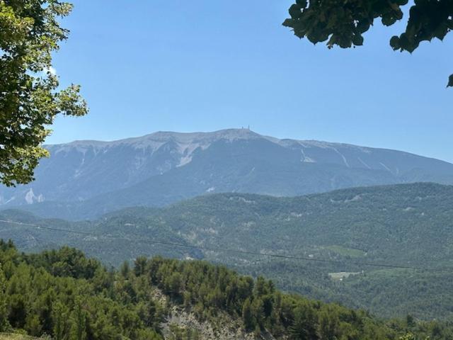 Gites Les Rochers De Plaisians Екстер'єр фото